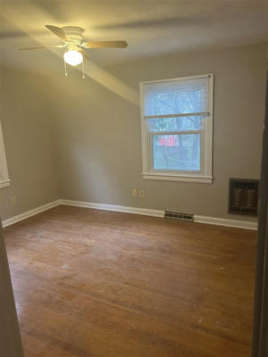 1011 PARK ST, BOWLING GREEN, KY 42101, photo 4 of 9
