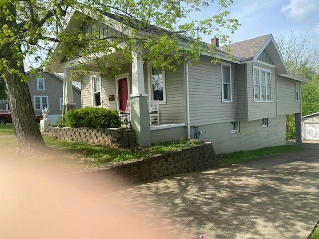 135 COLLEGE ST, GREENVILLE, KY 42345, photo 1 of 24