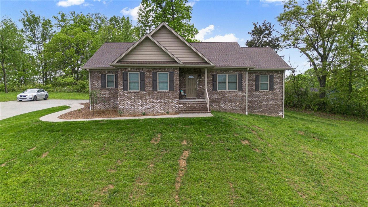 461 BRENTWOOD EST, GLASGOW, KY 42141, photo 1 of 30