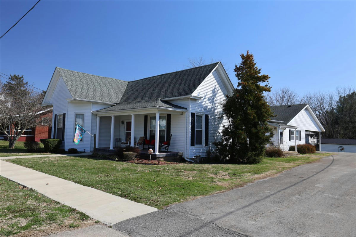312 N 3RD ST, CAVE CITY, KY 42127, photo 1 of 23