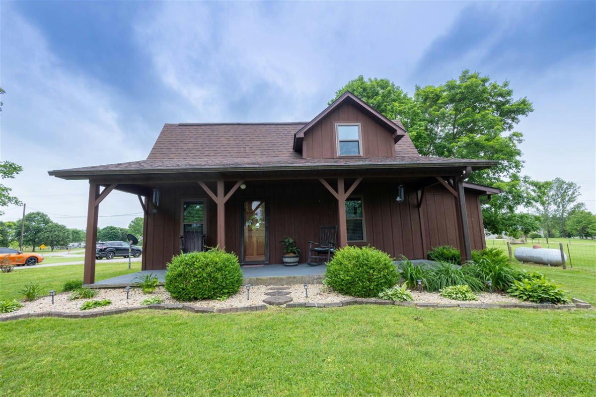 11397 NEW BOWLING GREEN RD, SMITHS GROVE, KY 42171, photo 1 of 38